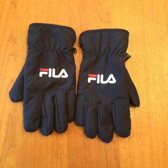 fila gloves